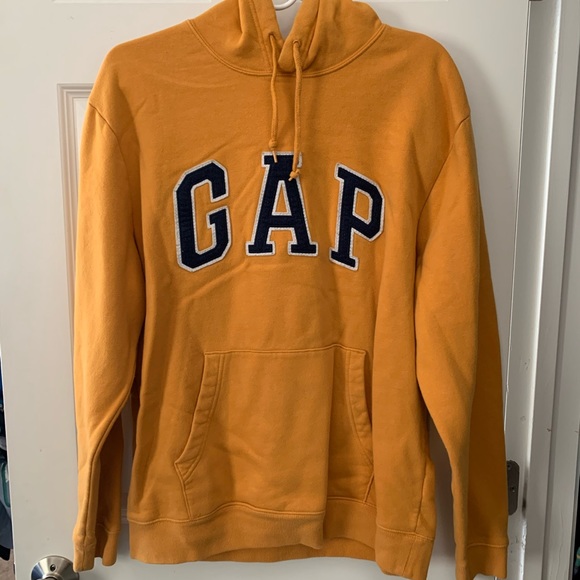 gap mustard yellow hoodie